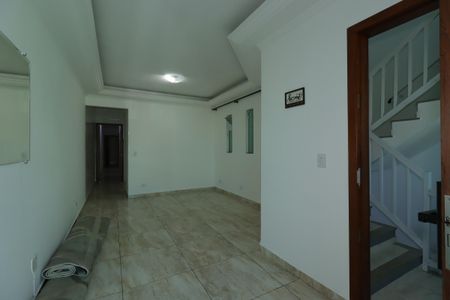 Sala de casa para alugar com 3 quartos, 85m² em Vila Curuçá, Santo André
