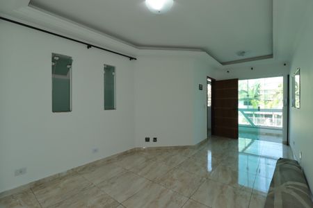 Sala de casa para alugar com 3 quartos, 85m² em Vila Curuçá, Santo André