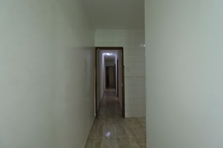 Casa para alugar com 85m², 3 quartos e 2 vagasCorredor