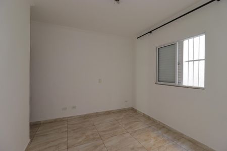 Casa para alugar com 85m², 3 quartos e 2 vagasSuíte