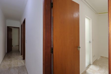 Casa para alugar com 85m², 3 quartos e 2 vagasCorredor