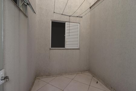 Casa para alugar com 85m², 3 quartos e 2 vagasQuintal