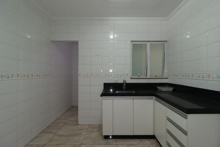Casa para alugar com 85m², 3 quartos e 2 vagasCozinha