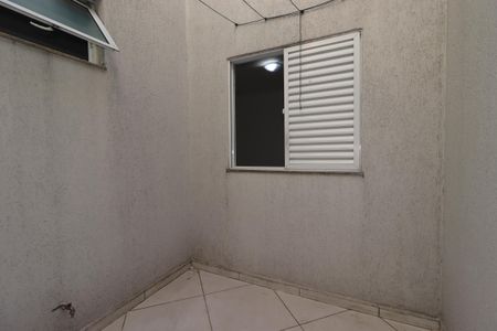 Casa para alugar com 85m², 3 quartos e 2 vagasQuintal