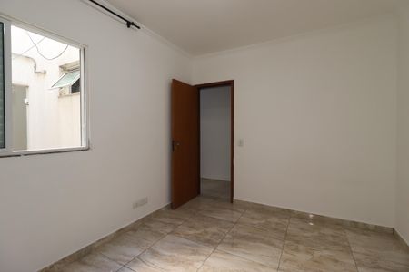 Casa para alugar com 85m², 3 quartos e 2 vagasQuarto 2