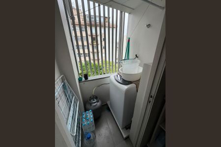 Área de serviço de apartamento à venda com 1 quarto, 43m² em Independência, Porto Alegre