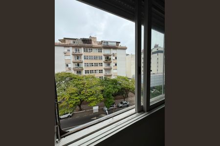 Apartamento à venda com 43m², 1 quarto e sem vaga Apartamento à venda com 43m², 1 quarto e sem vagaVista