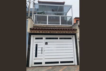 Casa à venda com 195m², 2 quartos e 2 vagasFachada
