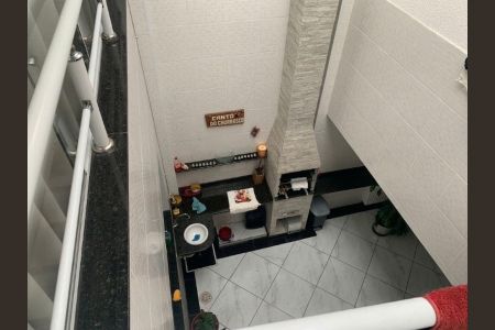 Casa à venda com 195m², 2 quartos e 2 vagasÁrea externa
