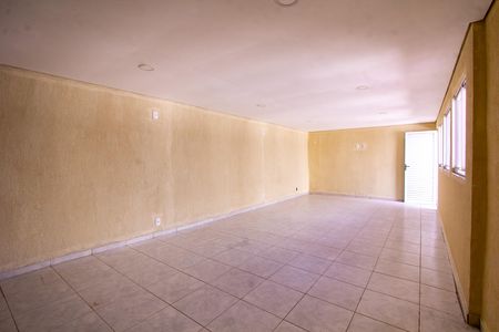 Casa para alugar com 70m², 2 quartos e sem vagaTerraço