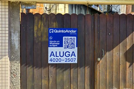 Casa para alugar com 70m², 2 quartos e sem vagaPlaca
