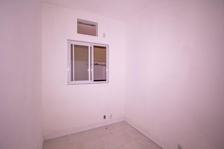 Quarto 2 de casa para alugar com 2 quartos, 70m² em Trindade, São Gonçalo