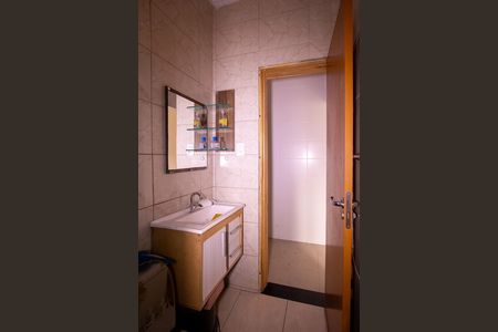 Casa para alugar com 70m², 2 quartos e sem vagaBanheiro