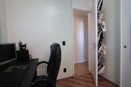 Apartamento à venda com 60m², 3 quartos e 1 vagaQuarto 2