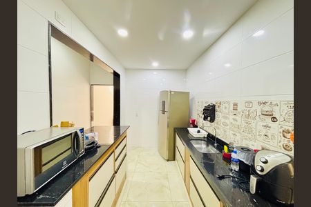 Apartamento para alugar com 85m², 2 quartos e 1 vaga