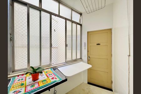 Apartamento para alugar com 85m², 2 quartos e 1 vaga