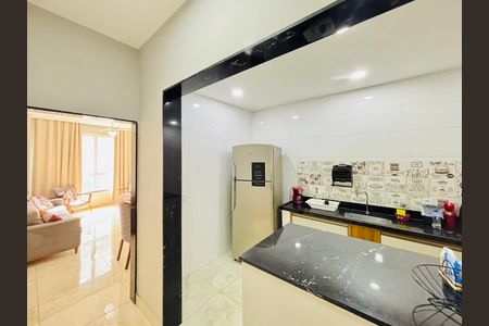 Apartamento para alugar com 85m², 2 quartos e 1 vaga