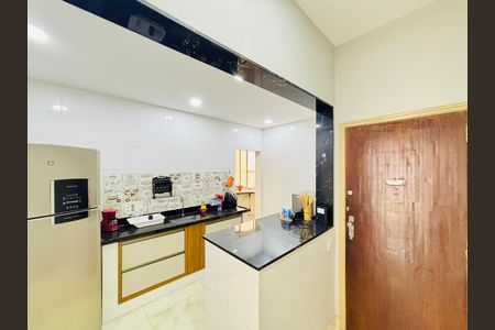 Apartamento para alugar com 85m², 2 quartos e 1 vaga
