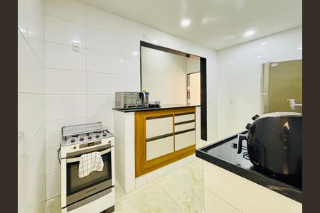 Apartamento para alugar com 85m², 2 quartos e 1 vaga