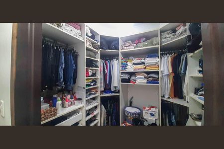 Casa à venda com 120m², 2 quartos e 2 vagasClosed do Quarto 1