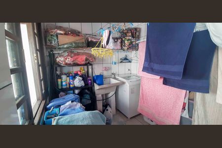 Casa à venda com 120m², 2 quartos e 2 vagasÁrea de Serviço