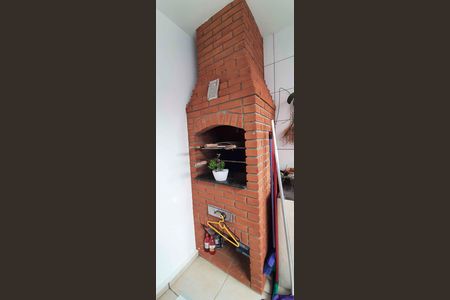 Casa à venda com 120m², 2 quartos e 2 vagasChurrasqueira