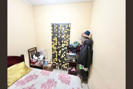 Casa à venda com 216m², 4 quartos e 1 vaga Casa à venda com 216m², 4 quartos e 1 vagaQuarto 1 Casa 2