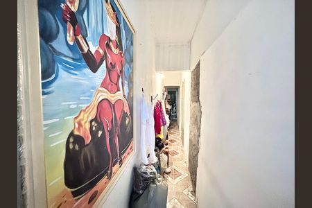 Casa à venda com 216m², 4 quartos e 1 vaga Casa à venda com 216m², 4 quartos e 1 vagaCorredor