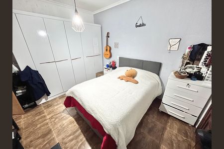 Casa à venda com 216m², 4 quartos e 1 vaga Casa à venda com 216m², 4 quartos e 1 vagaQuarto Suíte