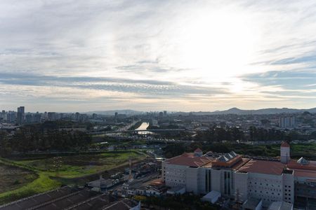 Apartamento para alugar com 90m², 3 quartos e 2 vagas Apartamento para alugar com 90m², 3 quartos e 2 vagasVista