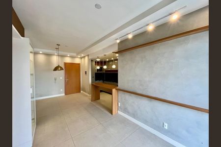 Apartamento para alugar com 76m², 2 quartos e 1 vaga Apartamento para alugar com 76m², 2 quartos e 1 vagaSala