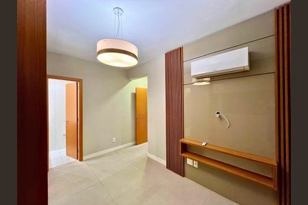 Apartamento para alugar com 76m², 2 quartos e 1 vaga Apartamento para alugar com 76m², 2 quartos e 1 vagaQuarto 1