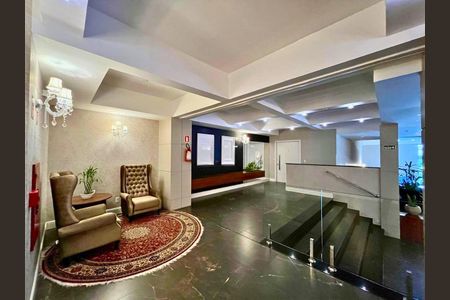 Apartamento para alugar com 76m², 2 quartos e 1 vaga