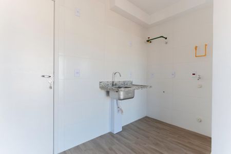 Apartamento para alugar com 26m², 1 quarto e sem vaga Apartamento para alugar com 26m², 1 quarto e sem vagaCozinha e área de serviço
