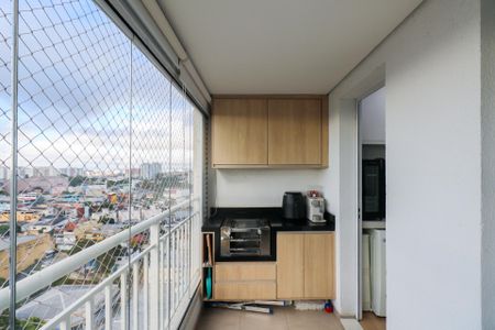 Apartamento à venda com 54m², 2 quartos e 1 vaga Apartamento à venda com 54m², 2 quartos e 1 vagaVaranda