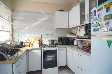 Apartamento à venda com 64m², 2 quartos e 1 vagaCozinha