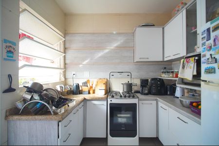 Apartamento à venda com 64m², 2 quartos e 1 vagaCozinha