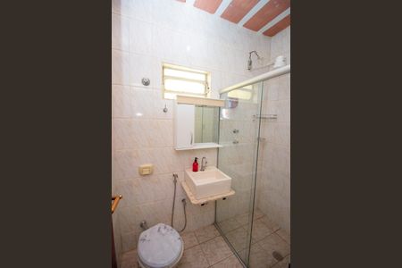 Casa à venda com 88m², 2 quartos e 2 vagas Casa à venda com 88m², 2 quartos e 2 vagasBanheiro da Suíte