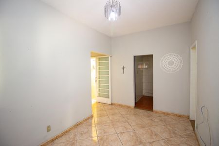 Sala de casa à venda com 2 quartos, 88m² em Bom Jesus, Contagem