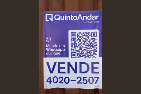Casa à venda com 88m², 2 quartos e 2 vagas Casa à venda com 88m², 2 quartos e 2 vagasPlaca