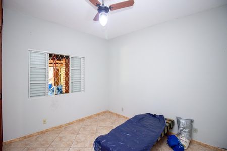 Casa à venda com 88m², 2 quartos e 2 vagas Casa à venda com 88m², 2 quartos e 2 vagasQuarto