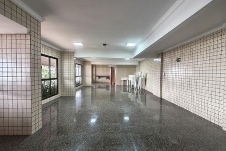 Apartamento para alugar com 112m², 2 quartos e 1 vaga Apartamento para alugar com 112m², 2 quartos e 1 vagaÁrea comum - Salão de festas