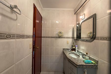 Apartamento para alugar com 112m², 2 quartos e 1 vaga Apartamento para alugar com 112m², 2 quartos e 1 vagaBanheiro