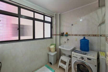 Apartamento para alugar com 112m², 2 quartos e 1 vaga Apartamento para alugar com 112m², 2 quartos e 1 vagaÁrea de Serviço