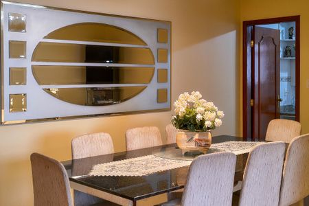 Apartamento para alugar com 112m², 2 quartos e 1 vaga Apartamento para alugar com 112m², 2 quartos e 1 vagaSala