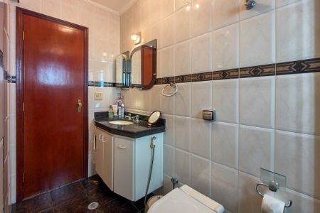 Apartamento para alugar com 112m², 2 quartos e 1 vaga Apartamento para alugar com 112m², 2 quartos e 1 vagaBanheiro da Suíte