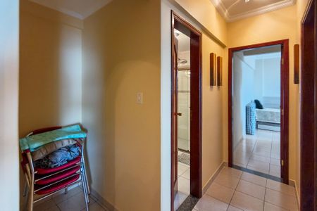 Apartamento para alugar com 112m², 2 quartos e 1 vaga Apartamento para alugar com 112m², 2 quartos e 1 vagaHall