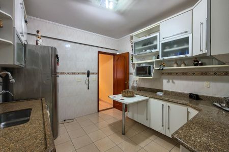 Apartamento para alugar com 112m², 2 quartos e 1 vaga Apartamento para alugar com 112m², 2 quartos e 1 vagaCozinha
