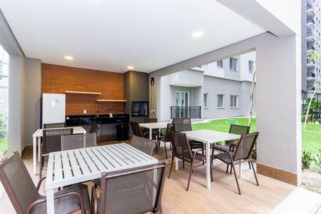 Apartamento à venda com 42m², 2 quartos e sem vagaÁrea comum - Churrasqueira