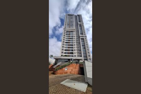 Apartamento para alugar com 64m², 2 quartos e 2 vagas